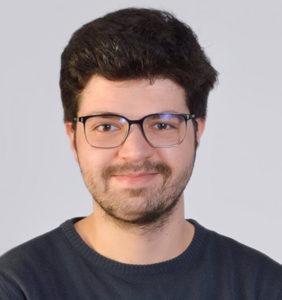 Aziz – Lead Back-end Developer & AI developer